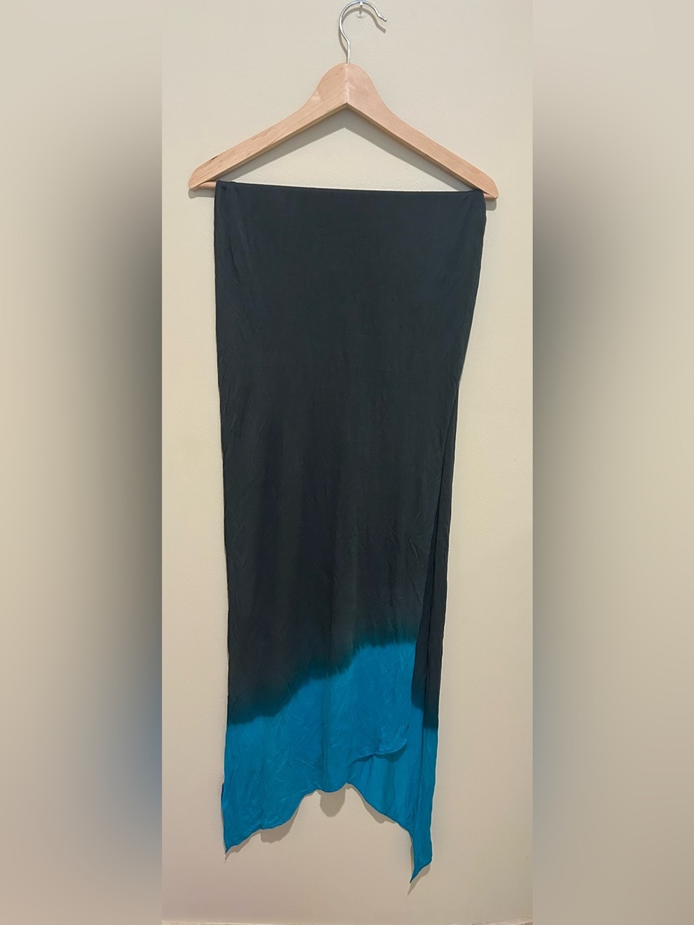 Chan Luu Black to Teal Ombre Scarf One Size 100% Viscose